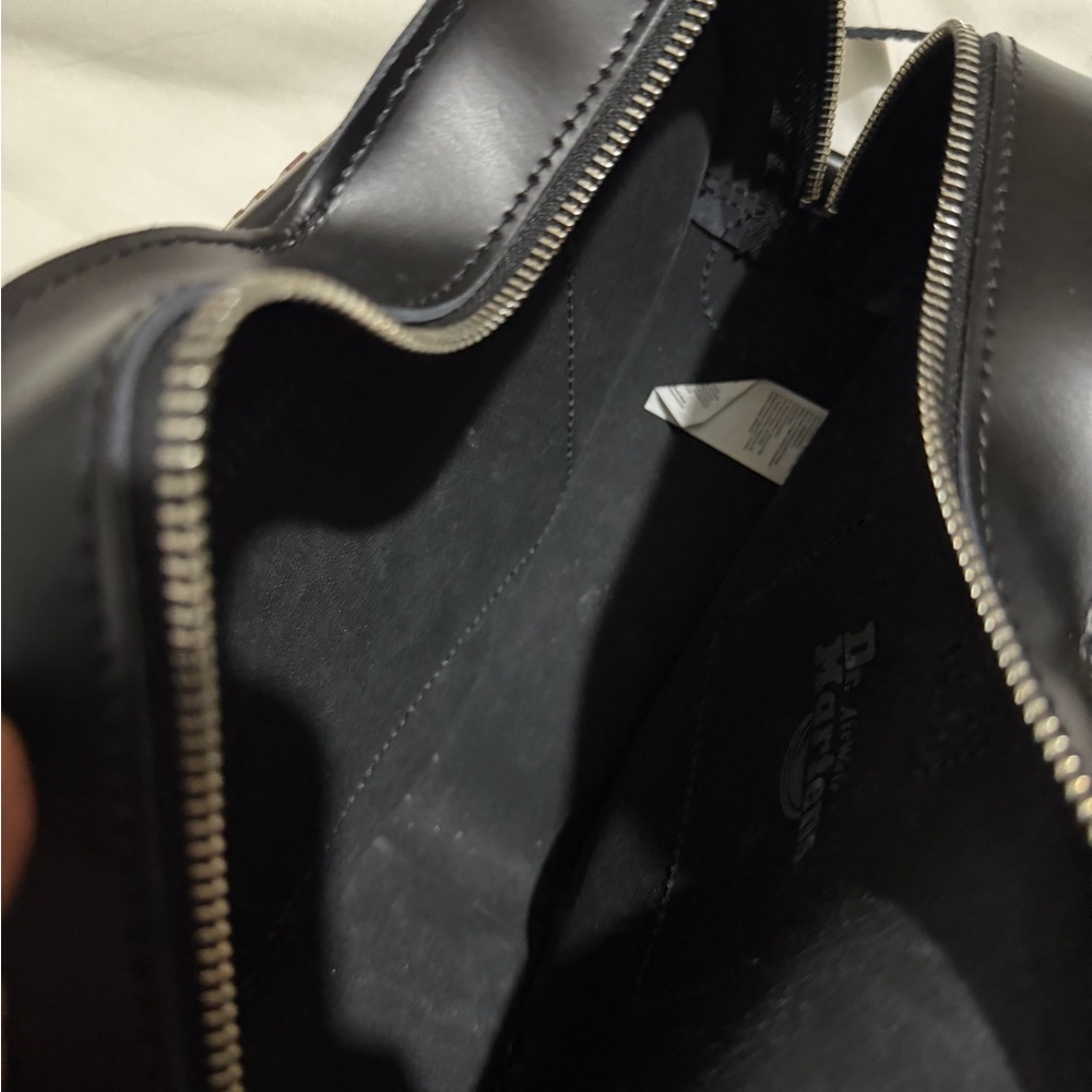 DR MARTENS Black Heart and Satchel Bag Set - Picture 10 of 10